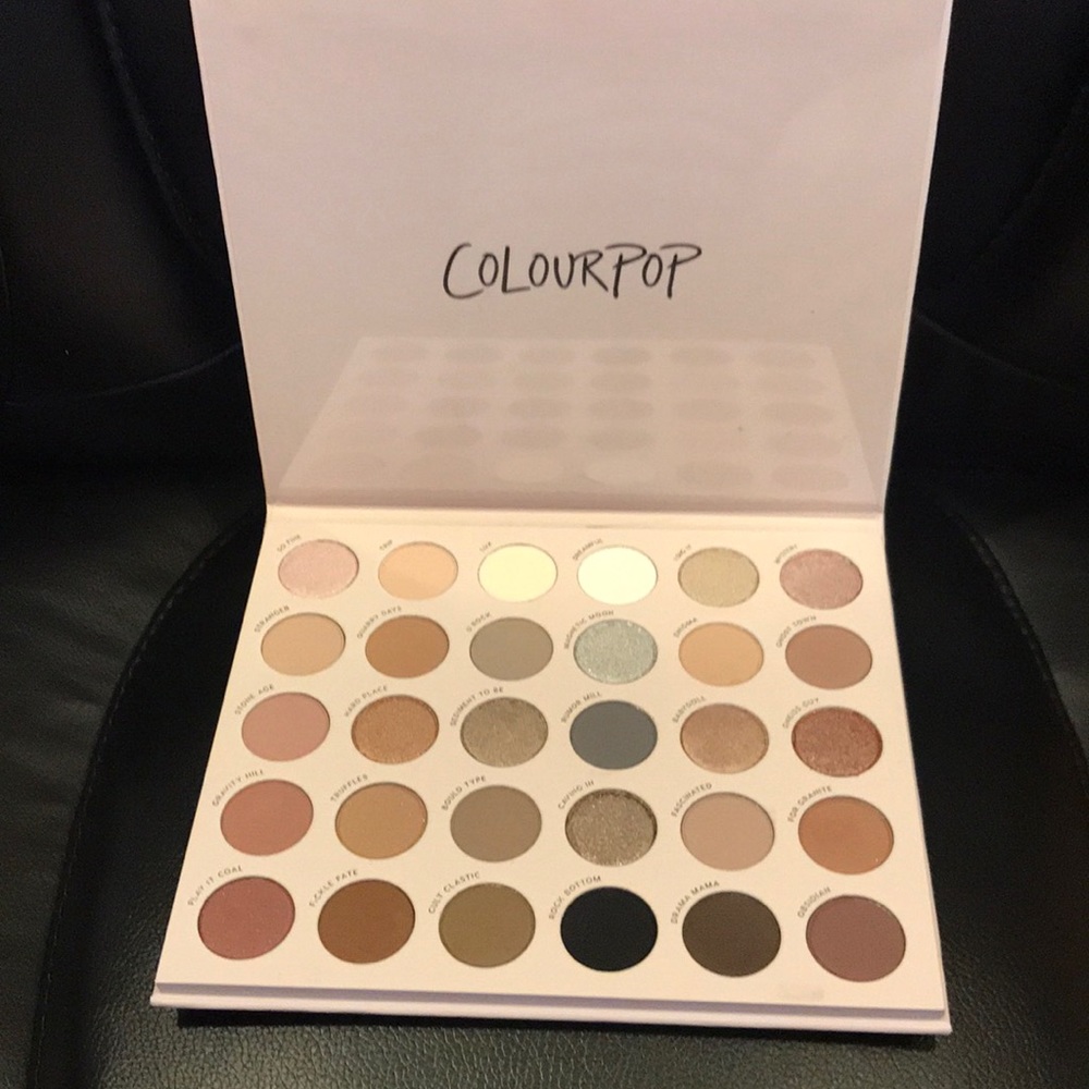 Stone cold shadow palette